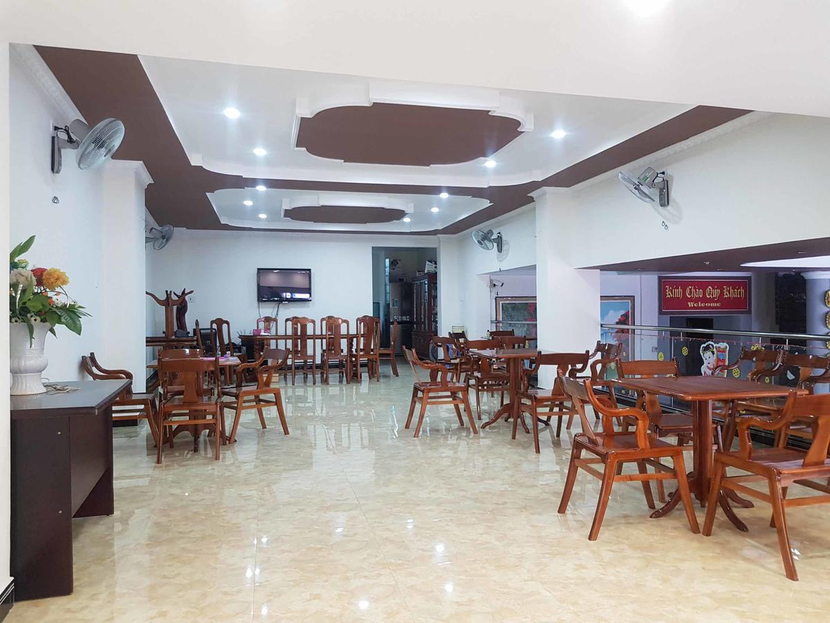 Tay Nguyen Hotel Kon Tum ภายนอก รูปภาพ